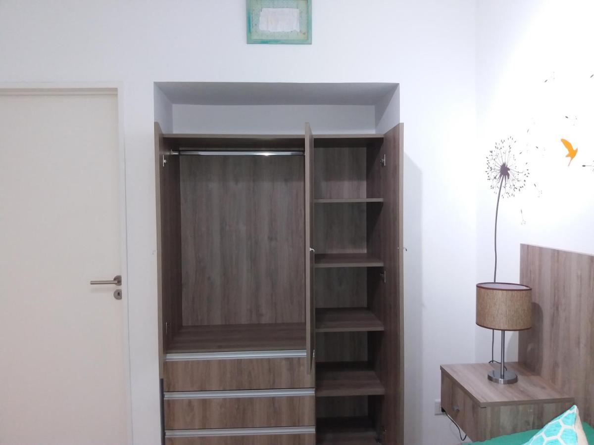 Kalahat II Buenos Aires Luaran gambar